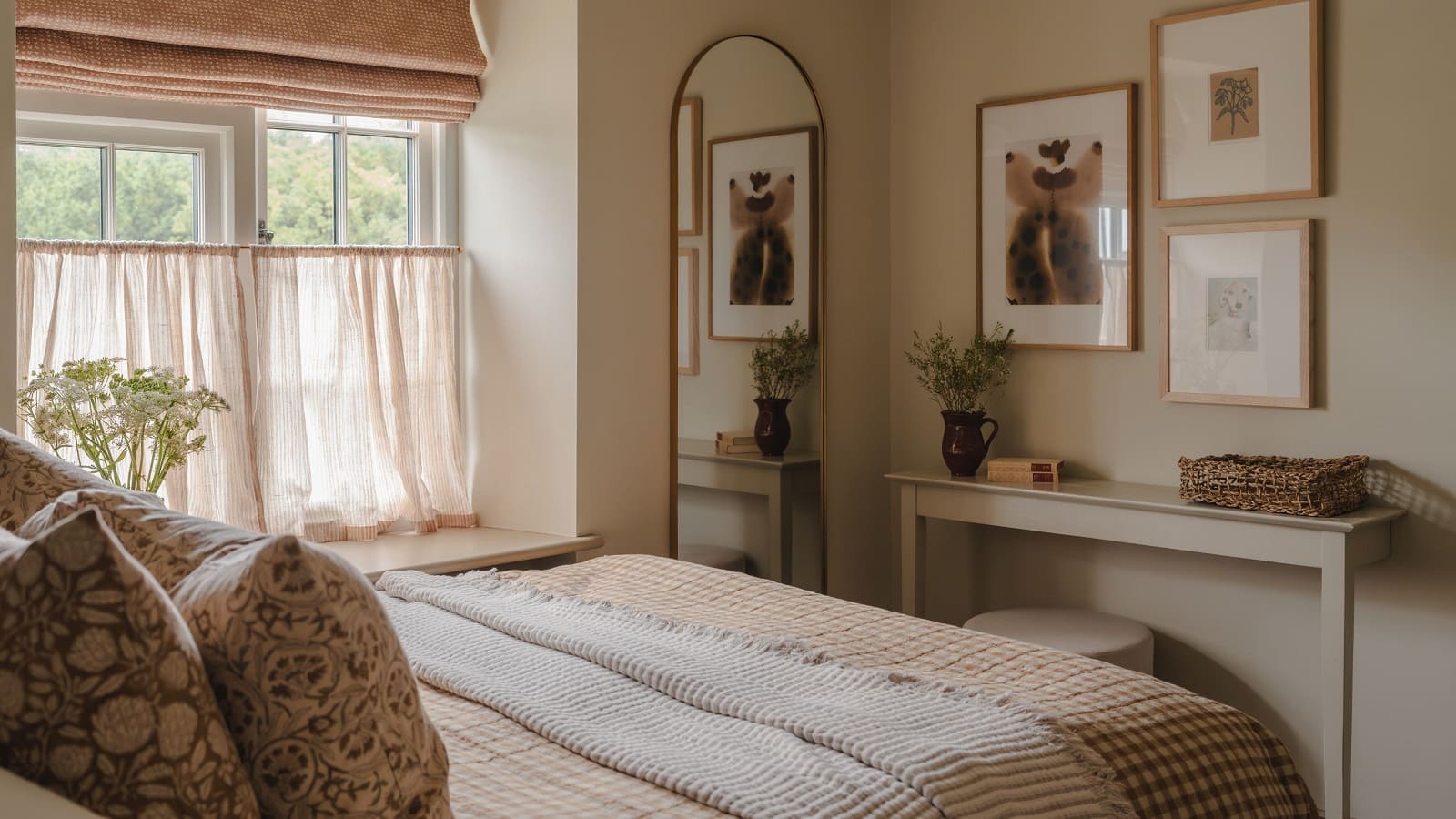 The_Bedrooms_3