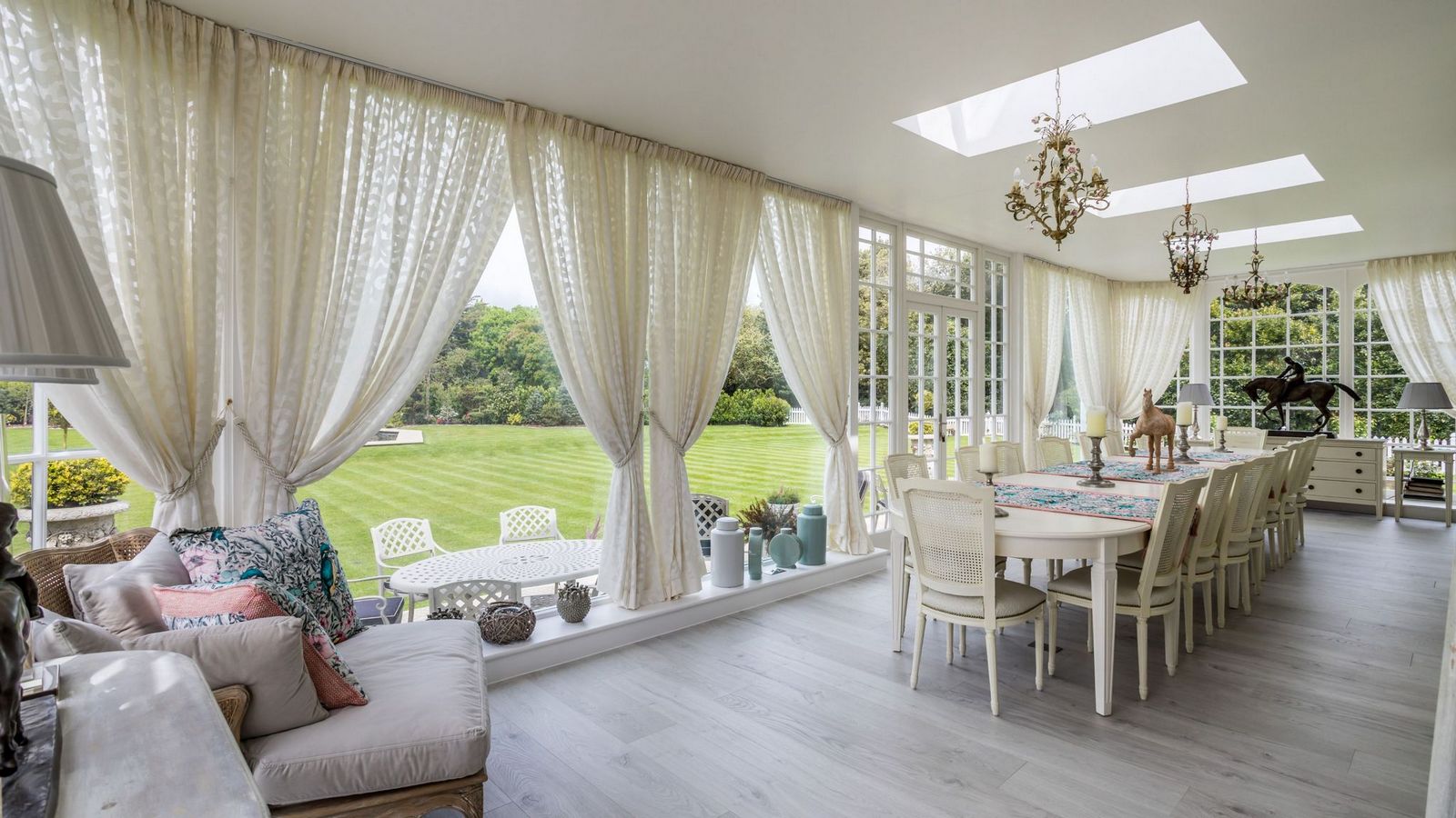 The_Dining_Room_2